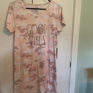 NWT rae dunn sleep shirt